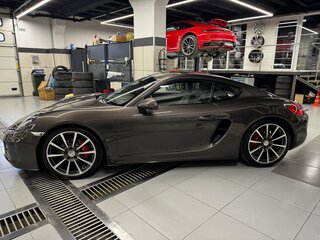 2013 Porsche Cayman S II (981), коричневый, 4200000 рублей, вид 5