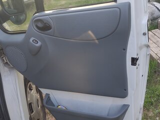 2009 Ford Transit, белый, 750000 рублей, вид 3