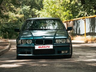 1992 BMW 3 серии 318i III (E36), зелёный, 400000 рублей, вид 3