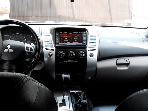 2011 Mitsubishi Pajero Sport II, чёрный - вид 4