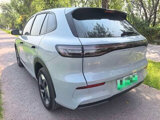2025 Geely Galaxy E5 60.22 kWh, белый, 2915033 рублей, вид 4