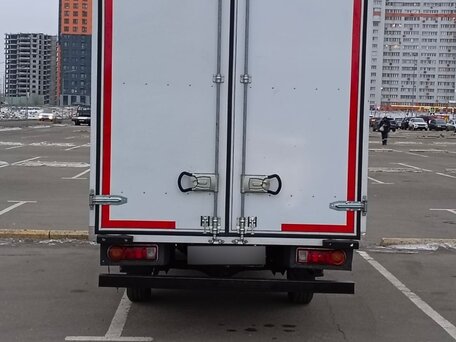 2005 Hyundai H100, синий, 400000 рублей, вид 3
