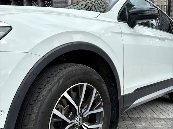 2019 Volkswagen Tiguan II, белый, 3300000 рублей - вид 6