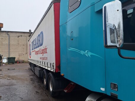 2004 Freightliner Century Class, зелёный, 3200000 рублей, вид 3