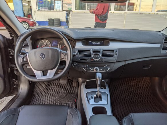 2009 Renault Laguna III, чёрный, 1300000 рублей - вид 22