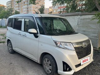 2017 Toyota Roomy I, белый, 1050000 рублей, вид 3