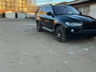 2007 BMW X5 48i II (E70), чёрный, 1700000 рублей, вид 4