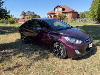 2013 Hyundai Solaris I, фиолетовый, 530000 рублей, вид 2