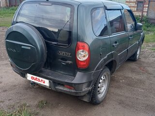 2013 Chevrolet Niva I Рестайлинг, зелёный, 500000 рублей, вид 5