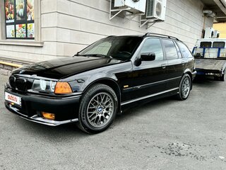 1997 BMW 3 серии 316i III (E36), чёрный, 870000 рублей, вид 3