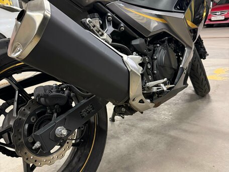 2022 Kawasaki Ninja 400, чёрный, 550000 рублей, вид 4