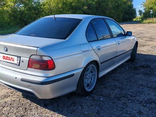 2002 BMW 5 серии 530d IV (E39) Рестайлинг, серебристый, 450000 рублей, вид 3