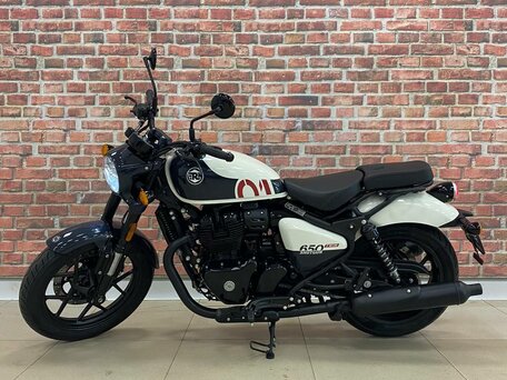 2026 Royal Enfield Shotgun, белый, 741000 рублей, вид 1