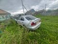 1998 Mitsubishi Carisma I, серый, 125000 рублей - вид 4
