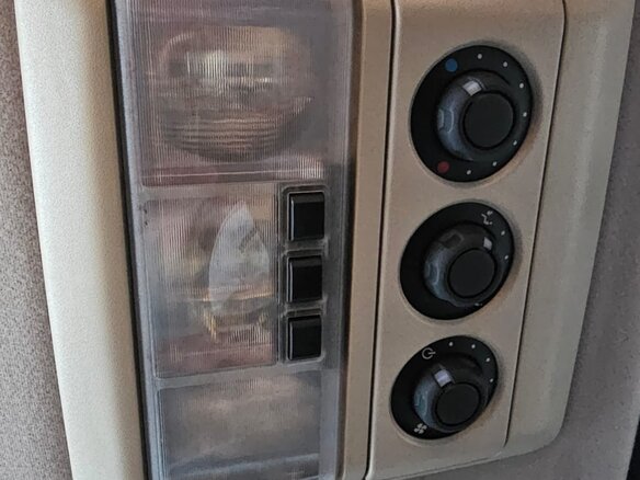 2006 Land Rover Discovery III, серый, 1280000 рублей - вид 17