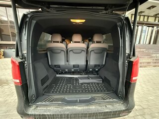 2023 Mercedes-Benz V-Класс Extra Long 300 d экстра длинный III (W447) Рестайлинг, чёрный, 14000000 рублей, вид 3