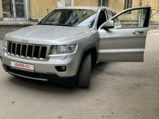 2011 Jeep Grand Cherokee IV (WK2), серебристый, 2550000 рублей, вид 1