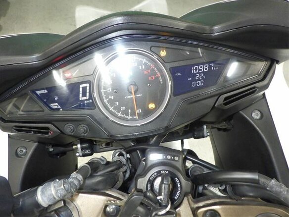 2015 Honda VFR 800, белый, 750000 рублей - вид 6