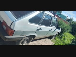 2003 Lada (ВАЗ) 21093i, серебристый, 130000 рублей, вид 3