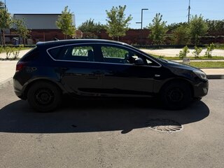 2010 Opel Astra J, чёрный, 550000 рублей, вид 5