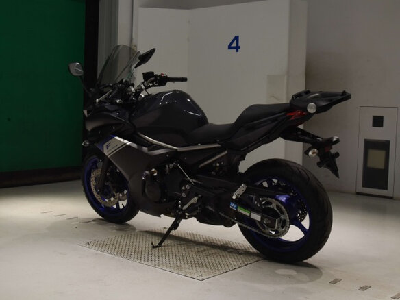 2014 Yamaha XJ6 (FZ6R), серый, 650000 рублей - вид 5