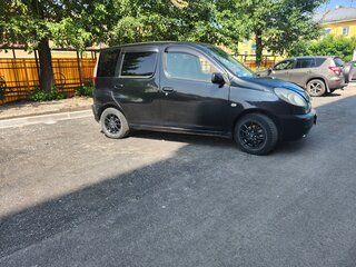 2000 Toyota FunCargo, чёрный, 450000 рублей, вид 2