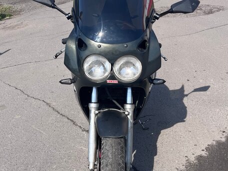 1992 Yamaha FZR1000, зелёный, 220000 рублей, вид 1