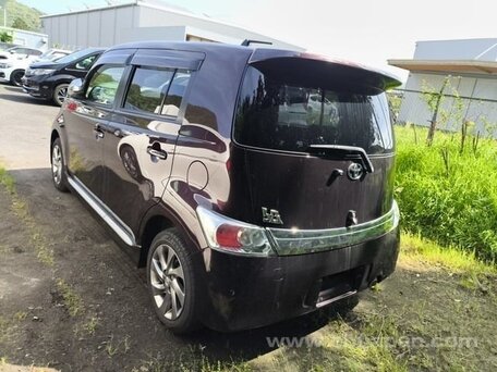 2015 Toyota bB II Рестайлинг, пурпурный, 715000 рублей, вид 4