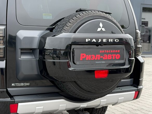 2014 Mitsubishi Pajero IV Рестайлинг 1, чёрный - вид 33