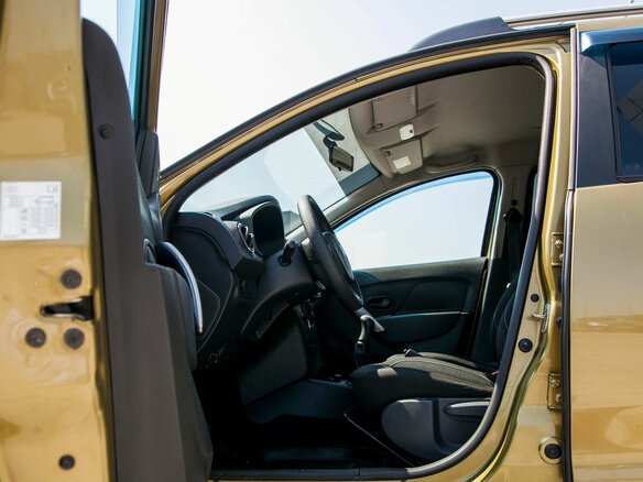 2015 Renault Sandero Stepway II, зелёный - вид 11