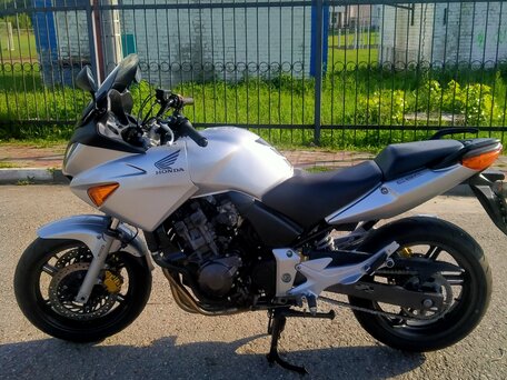 2005 Honda CBF 600, серебристый, 400000 рублей, вид 2