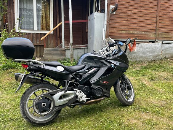 2013 BMW F 800 GT, серый, 675000 рублей - вид 4