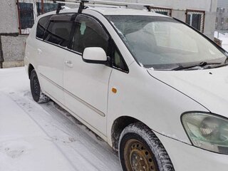 2001 Toyota Ipsum II (M20), белый, 950000 рублей, вид 3