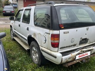 1998 Chevrolet Blazer II, белый, 240000 рублей, вид 3