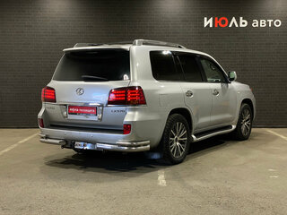 2008 Lexus LX 570 III, серебристый, 2700000 рублей, вид 5