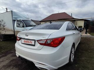2010 Hyundai Sonata VI (YF), белый, 1180000 рублей, вид 4