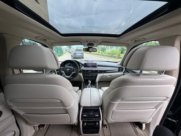 2014 BMW X5 50i III (F15), серый - вид 31