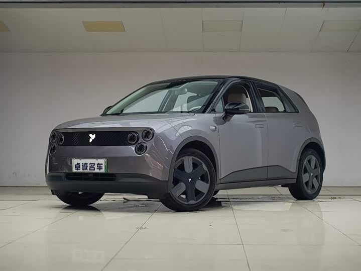 Открыть фотографии: Nio Firefly