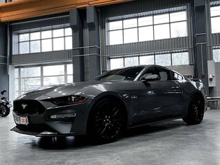 2021 Ford Mustang VI Рестайлинг, серый, 5550000 рублей, вид 5