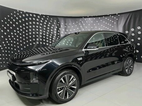 Li Auto (Lixiang) L6 I