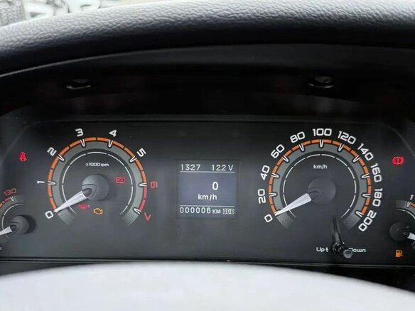 2026 Lada (ВАЗ) Niva Travel I Рестайлинг, коричневый, 1732000 рублей - вид 17
