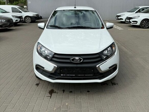2026 Lada (ВАЗ) Granta I Рестайлинг, белый - вид 1