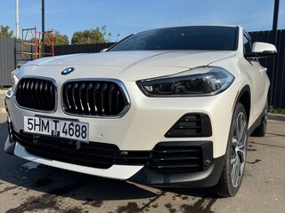 2021 BMW X2 sDrive28i I (F39), белый, 3600000 рублей, вид 5