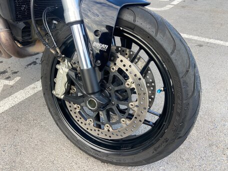 2014 Ducati Monster 821, чёрный, 600000 рублей, вид 4