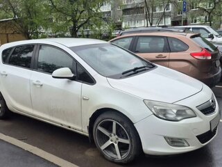 2011 Opel Astra J, белый, 430000 рублей, вид 2