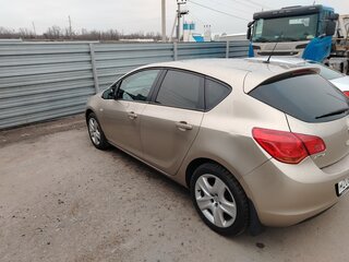 2011 Opel Astra J, бежевый, 610000 рублей, вид 5