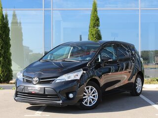 2013 Toyota Verso I Рестайлинг, чёрный, 1350000 рублей, вид 1