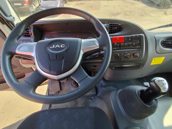 2023 JAC N200, белый - вид 16