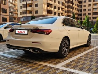 2021 Mercedes-Benz E-Класс 200 V (W213, S213, C238) Рестайлинг, белый, 6500000 рублей, вид 4