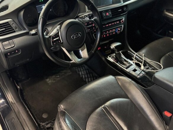 2019 Kia Optima IV Рестайлинг, синий, 2350000 рублей - вид 5